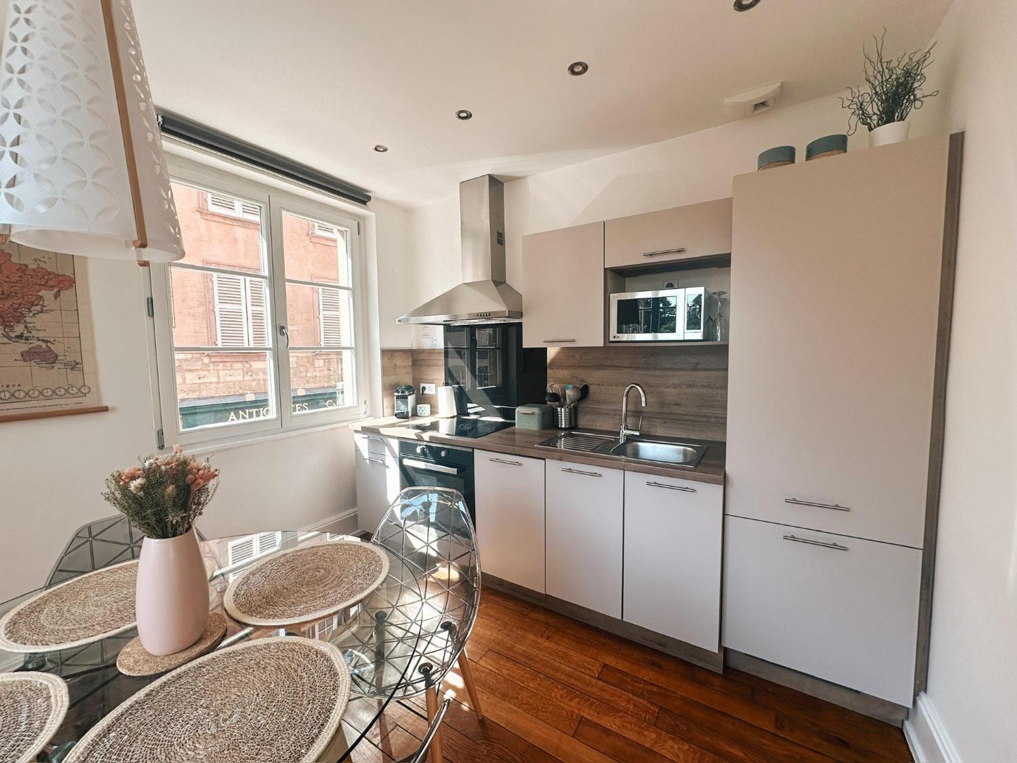 Pastel Au Grenier A Sel Apartment Colmar Luaran gambar